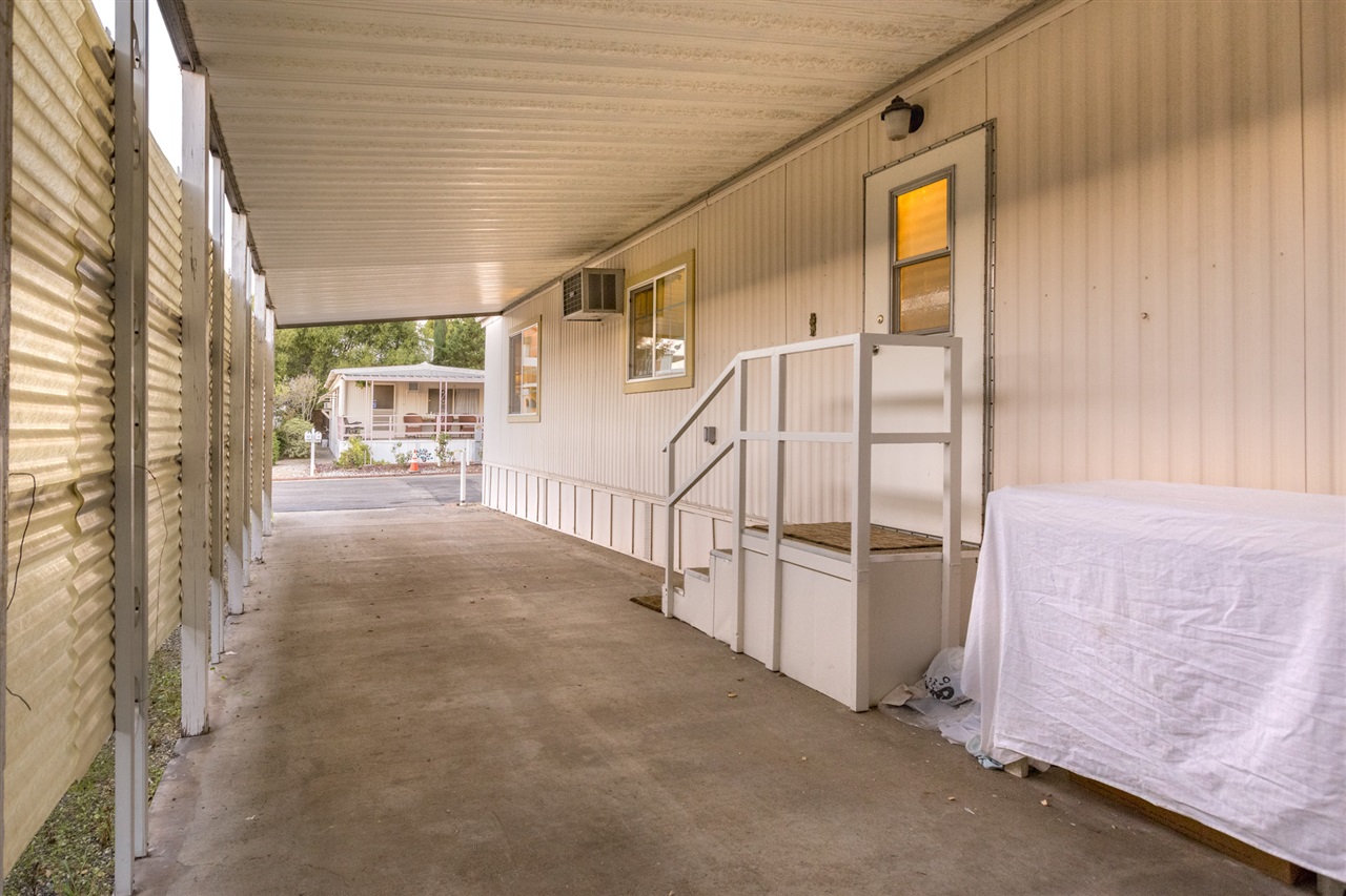 1120 East Mission Road, Unit 2 Fallbrook, CA 92028 - Photo 20 of 25