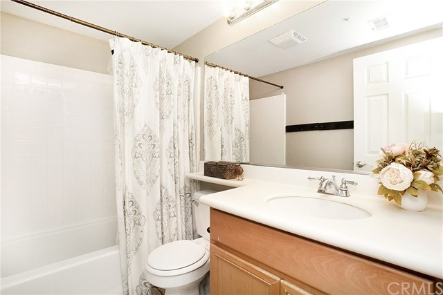 19 Garrison Loop Ladera Ranch, CA 92694 - Photo 9 of 24