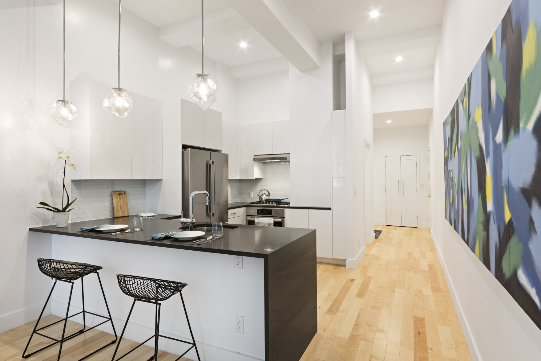 310 East 46th Street, Unit 6R Manhattan, NY 10017 - Photo 3 of 7