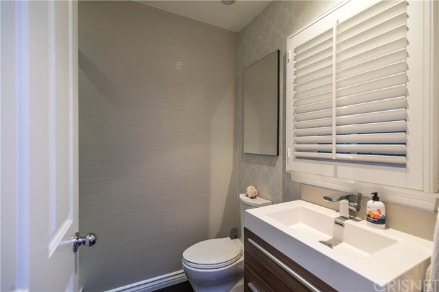 8809 Evanview Drive Los Angeles, CA 90069 - Photo 21 of 46