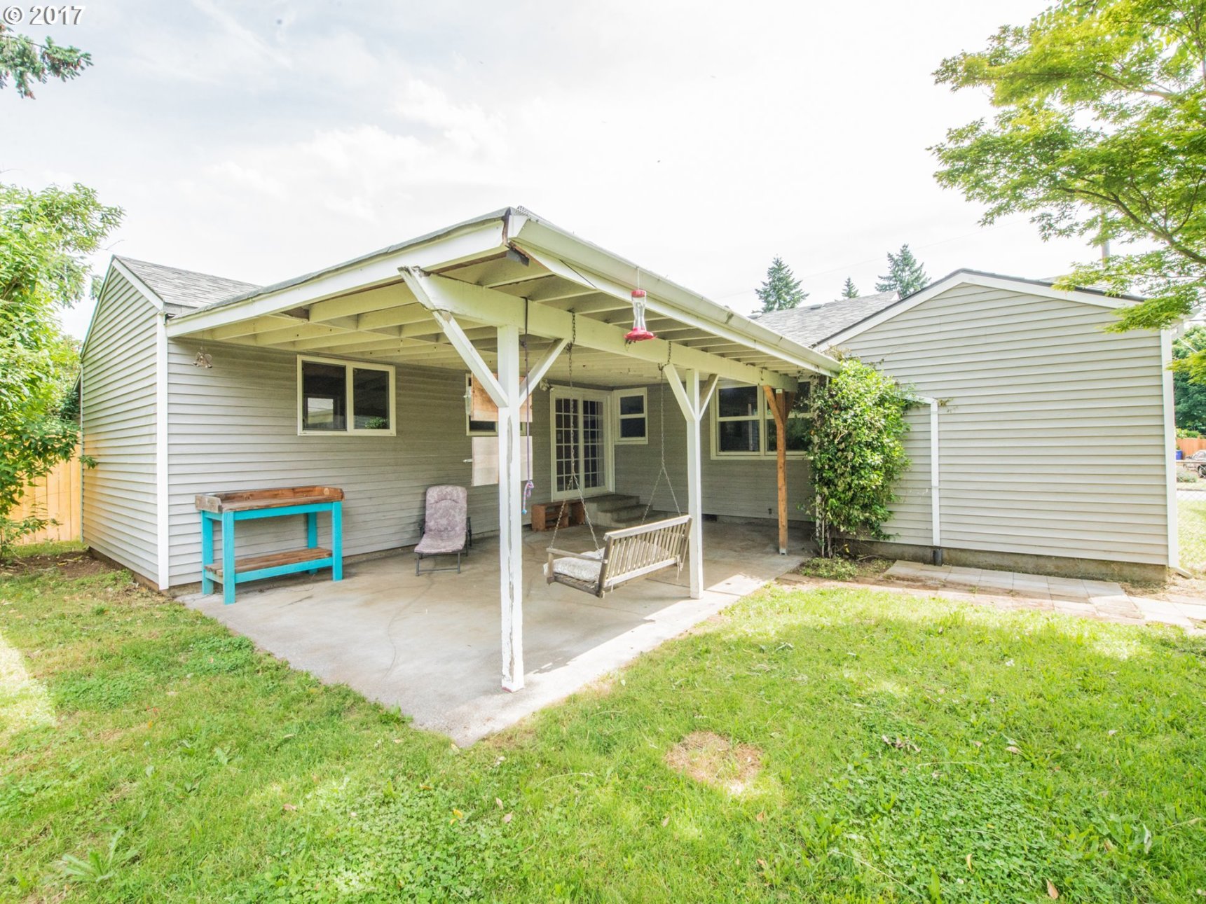 6523 Southeast 84th Avenue Portland, OR 97266 - Photo 16 of 18