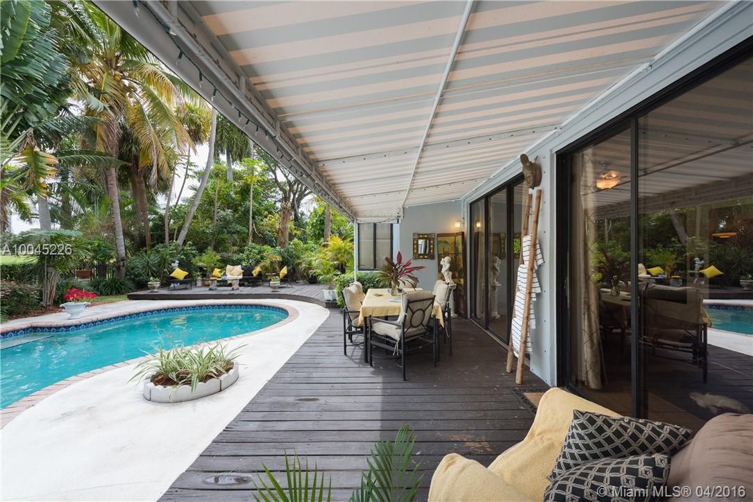 5245 Alton Road Miami Beach, FL 33140 - Photo 24 of 28