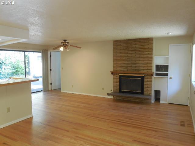 4845 Southwest Chestnut Place Beaverton, OR 97005 - Photo 8 of 16 Gallery Image 8