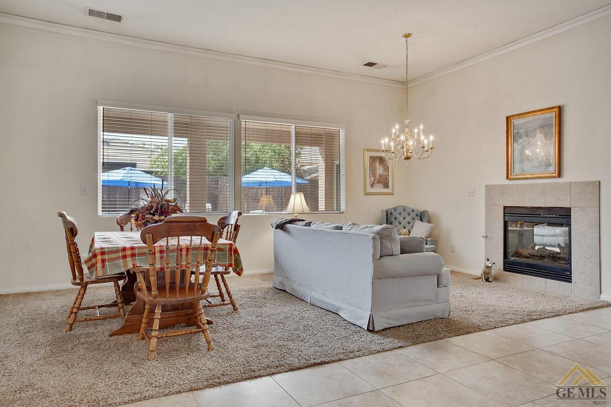 3601 Campfire Drive Bakersfield, CA 93312 - Photo 5 of 40