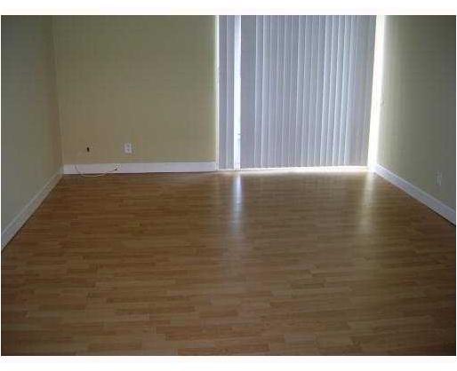 9500 Southwest 3rd Street, Unit 244B Boca Raton, FL 33428 - Photo 10 of 12