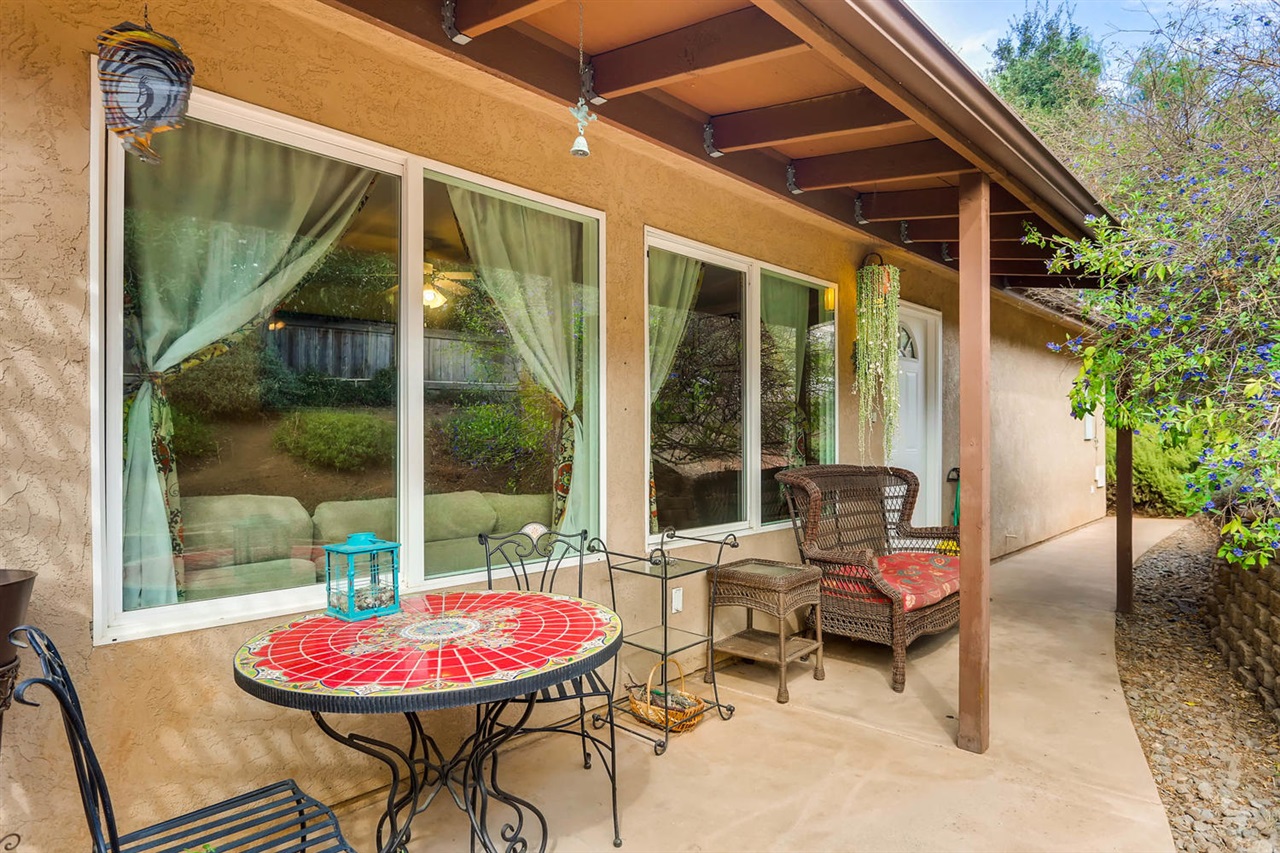 423 Silverbrook Drive El Cajon, CA 92019 - Photo 3 of 25