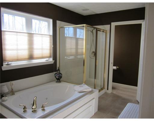 119 Brave Run Road Canonsburg, PA 15317 - Photo 13 of 18 Gallery Image 13