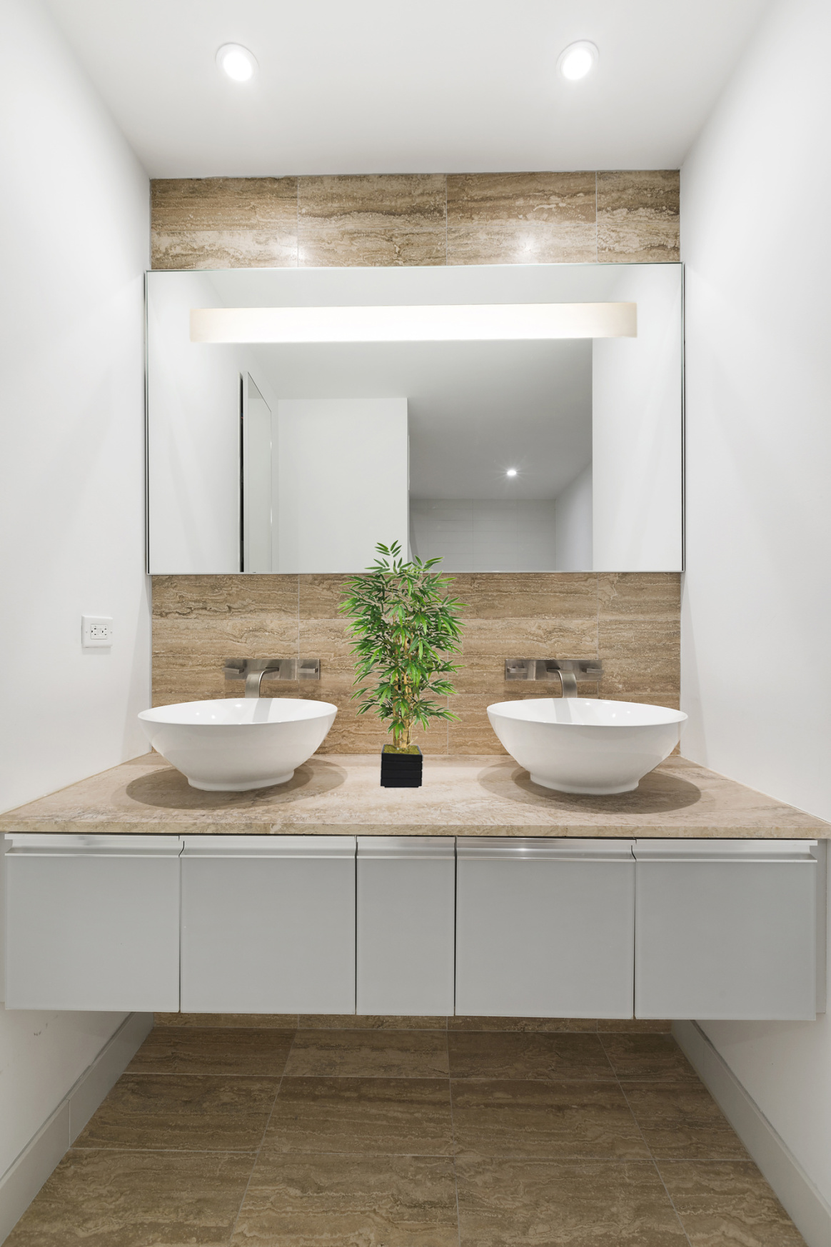 322 West 57th Street, Unit 45B Manhattan, NY 10019 - Photo 11 of 24