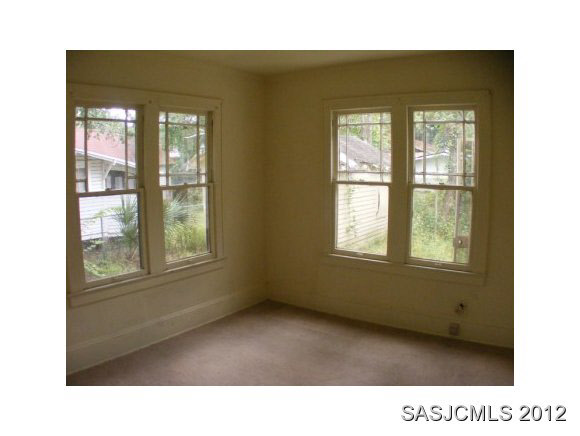672 Ivy Street Jacksonville, FL 32206 - Photo 3 of 6 BEDROOM 2
