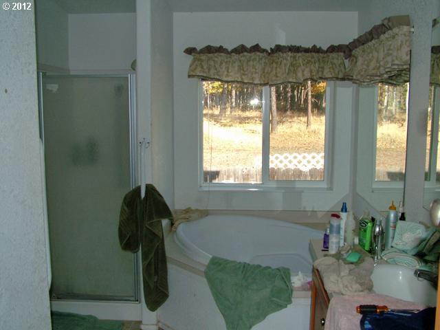 548 Woodland Road Goldendale, WA 98620 - Photo 11 of 16 Gallery Image 11