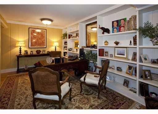 4835 Hammock Lakes Drive Coral Gables, FL 33156 - Photo 12 of 16