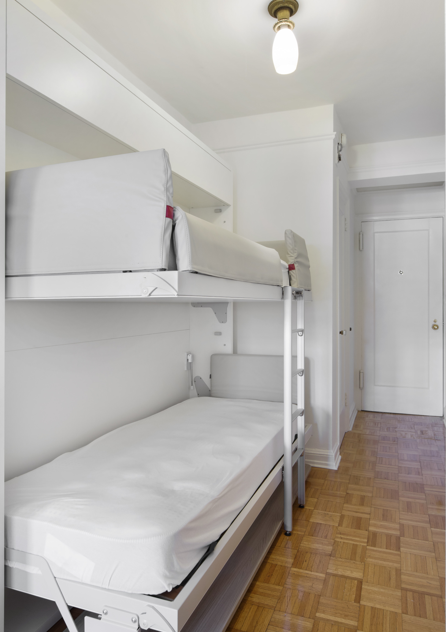 70 Remsen Street, Unit 8B Brooklyn, NY 11201 - Photo 3 of 8