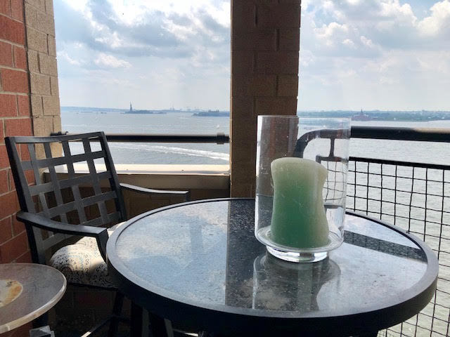 377 Rector Place, Unit 10A Manhattan, NY 10280 - Photo 4 of 9