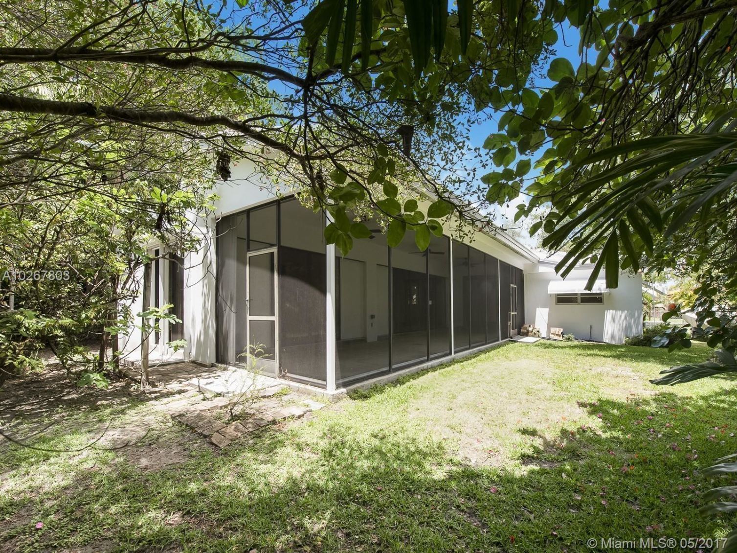 6090 Southwest 29th Street Miami, FL 33155 - Photo 13 of 14