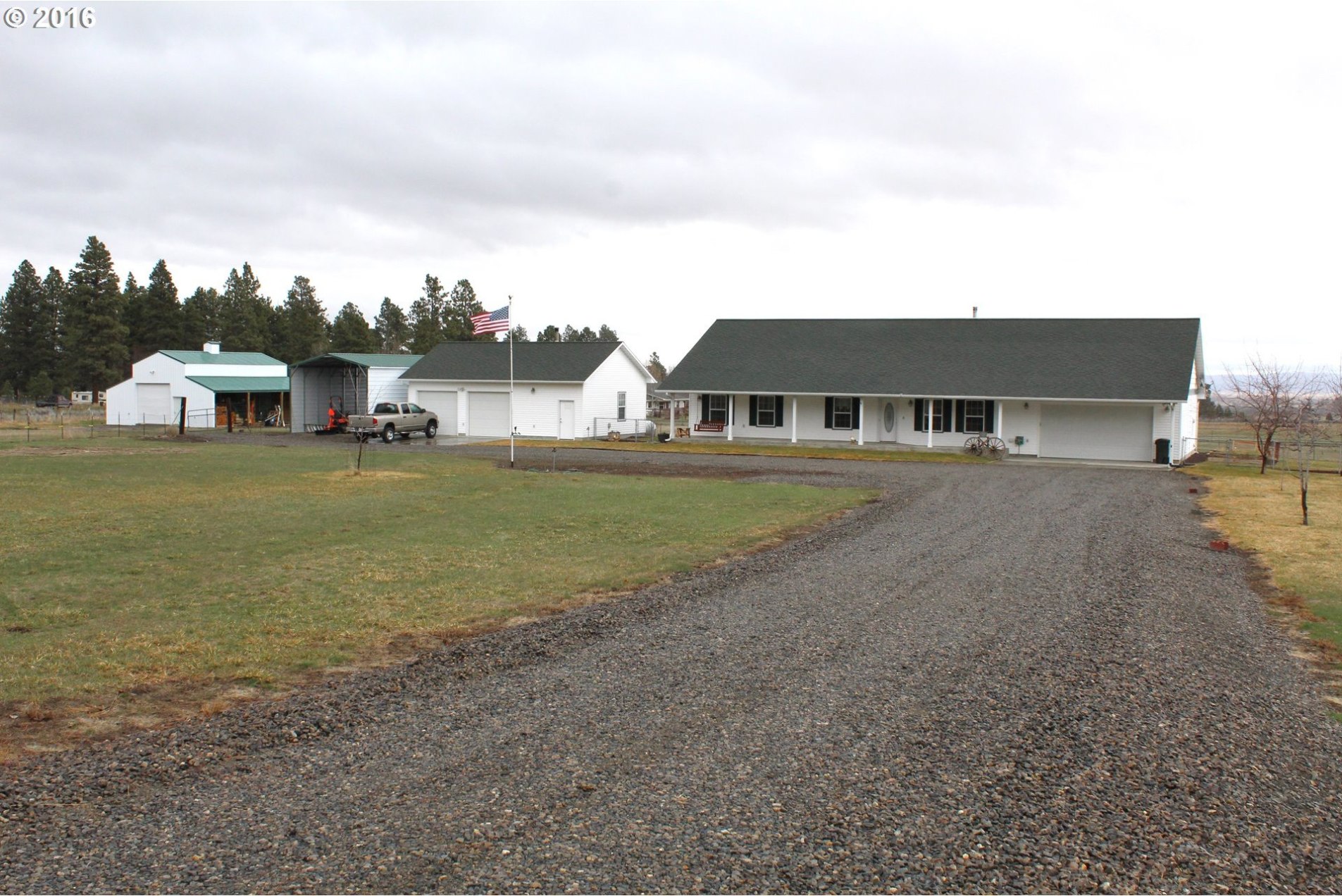 43621 Pocahontas Road Baker City, OR 97814 - Photo 5 of 26 Gallery Image 5