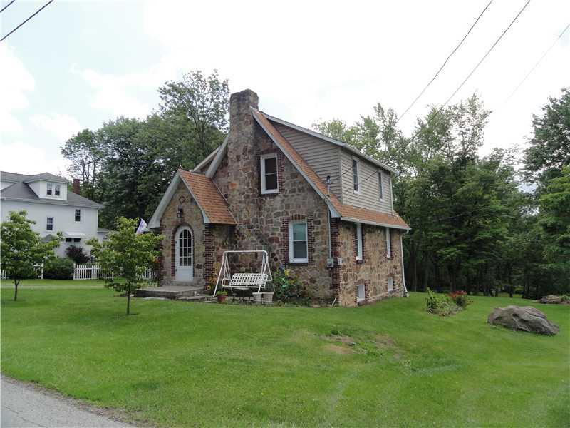 409 Ridilla Road Latrobe, PA 15650 - Photo 1 of 7 Gallery Image 1