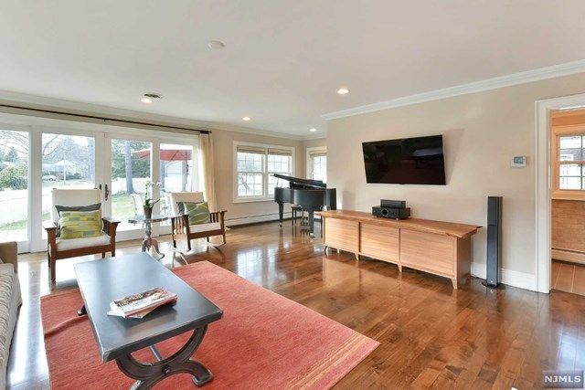 83 Briarcliff Road Tenafly, NJ 07670 - Photo 6 of 25