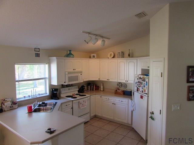20 Raeitan Way Palm Coast, FL 32164 - Photo 5 of 45 Gallery Image 5