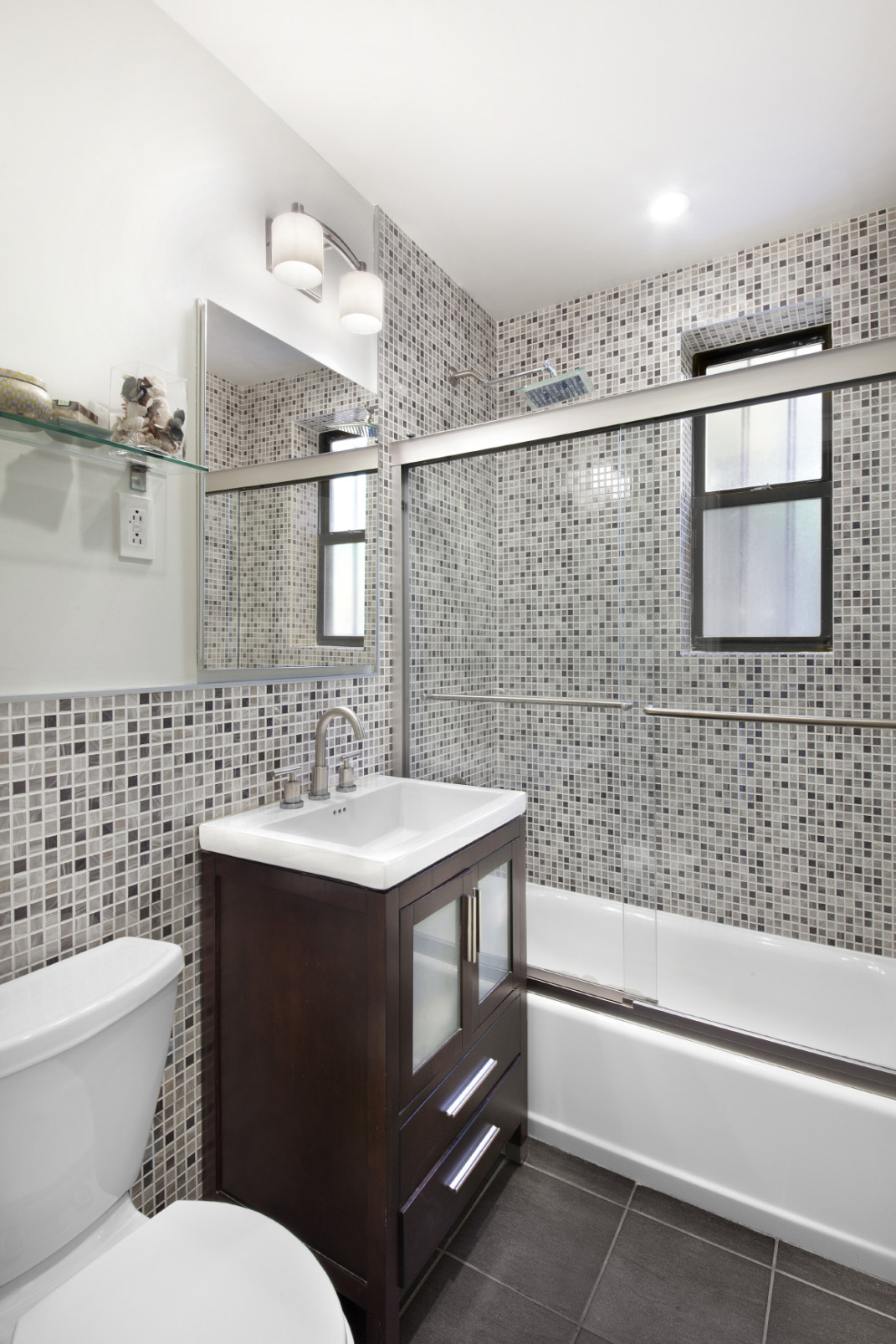 211 East 18th Street, Unit 1J Manhattan, NY 10003 - Photo 8 of 14