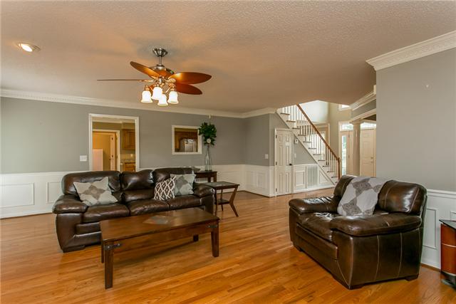 1116 Abbey Road Columbia, TN 38401 - Photo 8 of 30 Great room with beaming hardwood floors and crown molding.
