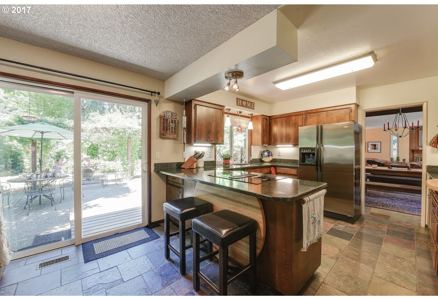 7878 Southwest Peters Road Portland, OR 97224 - Photo 5 of 32 Gallery Image 5