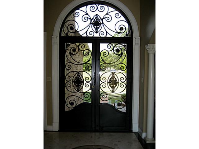 2116 Ross Road Olive Branch, MS 38654 - Photo 2 of 25 Beautiful double door entrance.