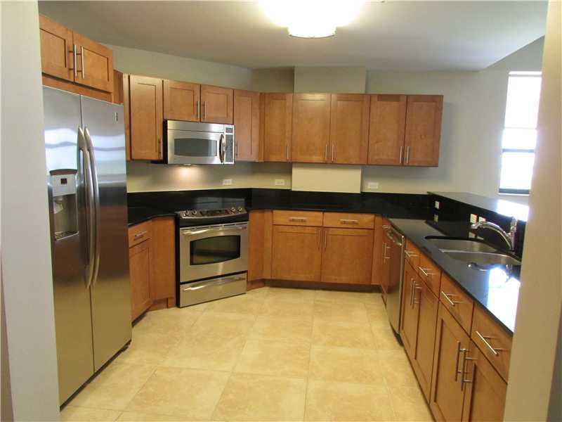 8395 Southwest 73rd Avenue, Unit 419 Miami, FL 33143 - Photo 2 of 24