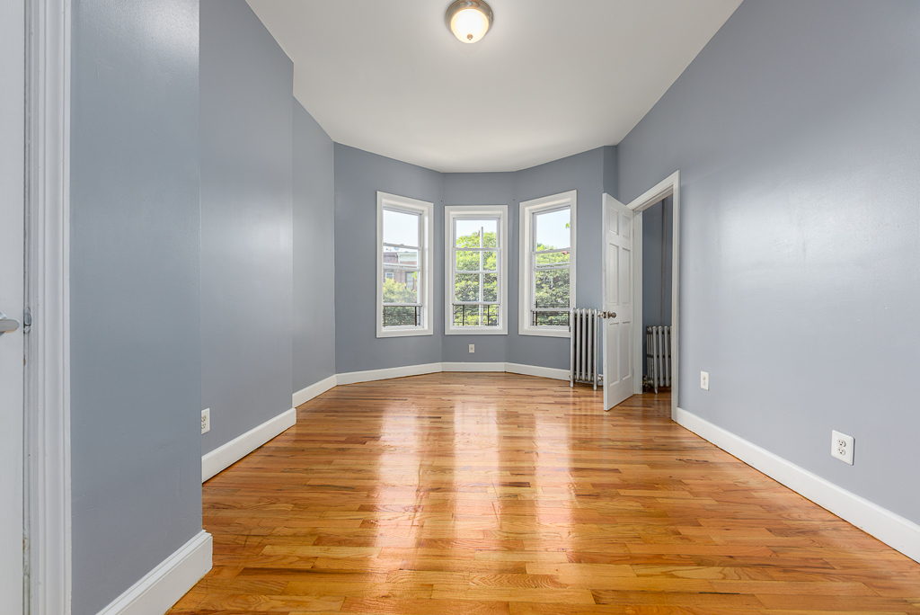 299 Rockaway Parkway, Unit 2 Brooklyn, NY 11212 - Photo 3 of 6