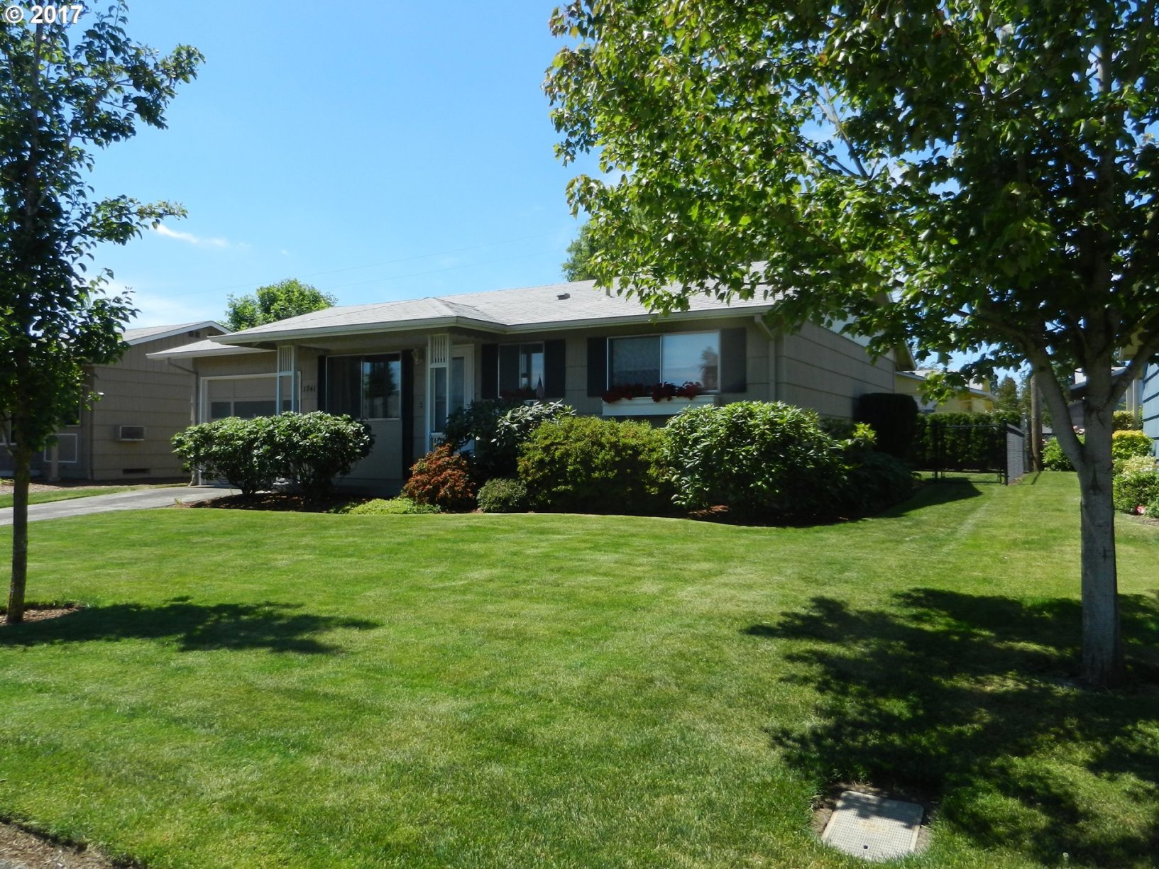 1741 Umpqua Road Woodburn, OR 97071 - Photo 1 of 15 Gallery Image 1