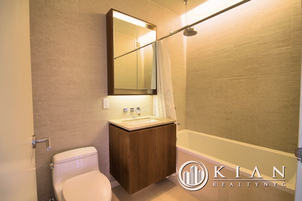 555 West 59th Street, Unit 22E Manhattan, NY 10019 - Photo 3 of 5