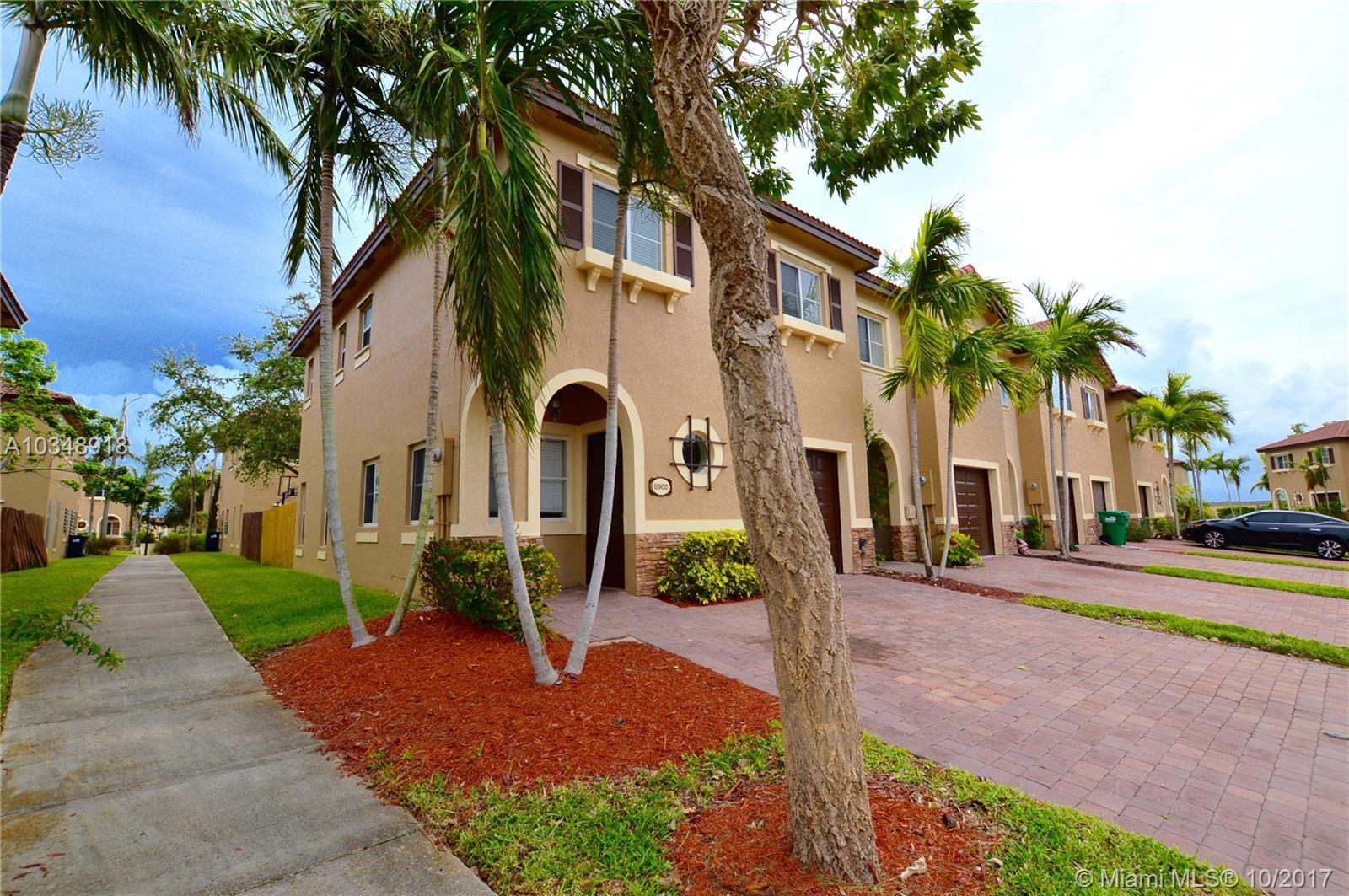 8902 Southwest 220th Street Cutler Bay, FL 33190 - Photo 2 of 30