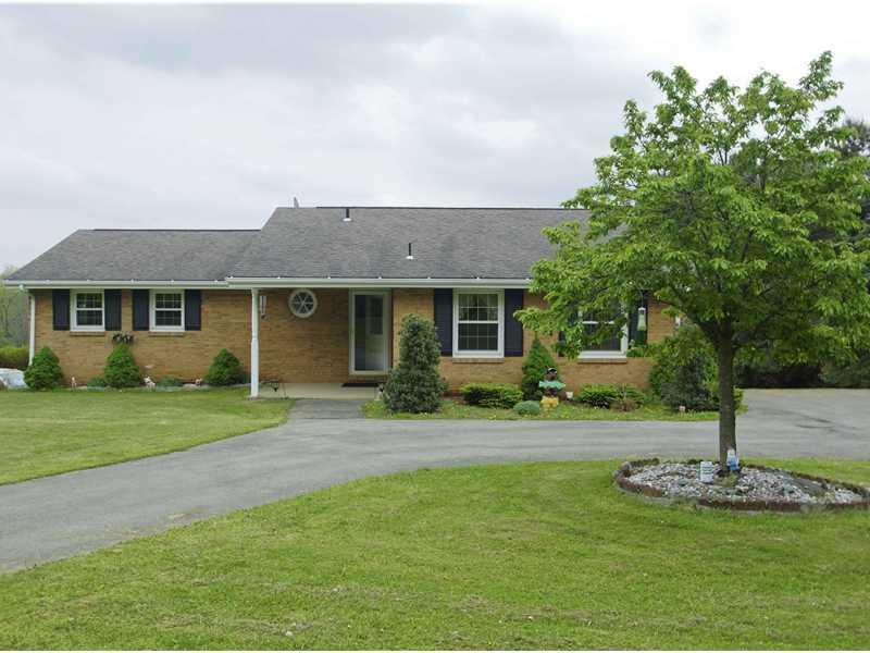 174 Church Butler, PA 16002 - Photo 2 of 25
