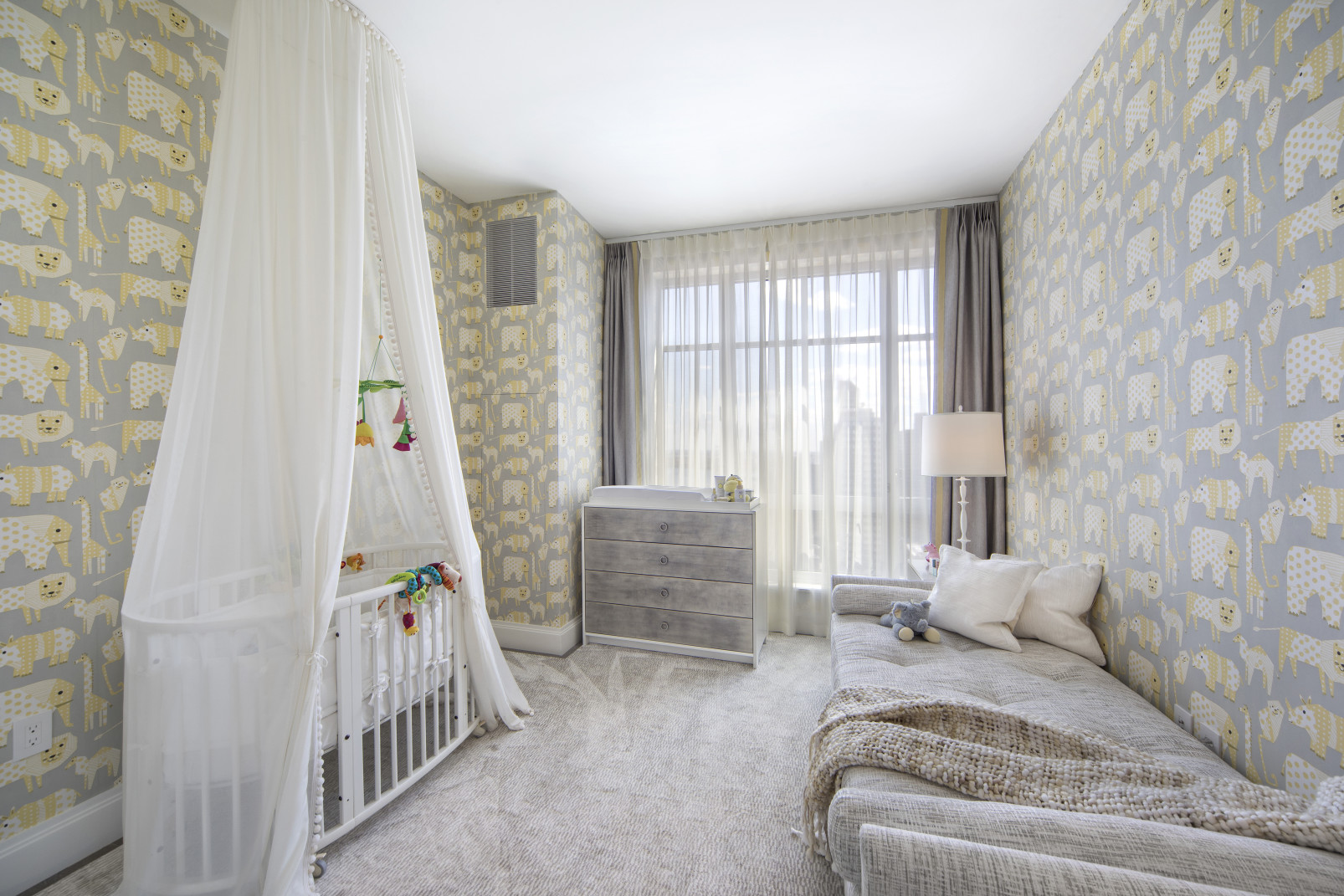 200 East 95th Street, Unit 26C Manhattan, NY 10128 - Photo 6 of 14