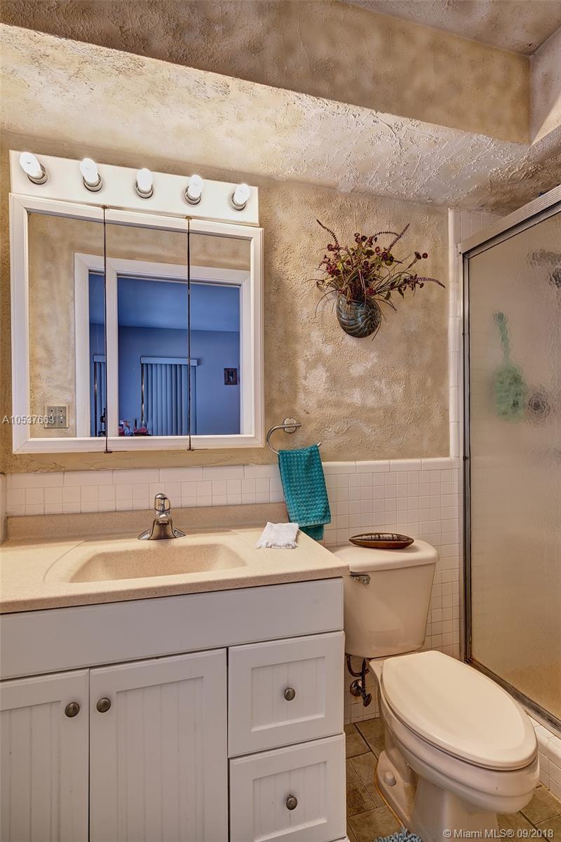1154 Southwest 13th Street Boca Raton, FL 33486 - Photo 17 of 25