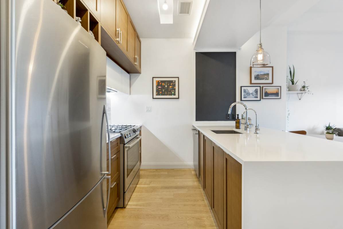 42 Maspeth Avenue, Unit 4D Brooklyn, NY 11211 - Photo 4 of 16