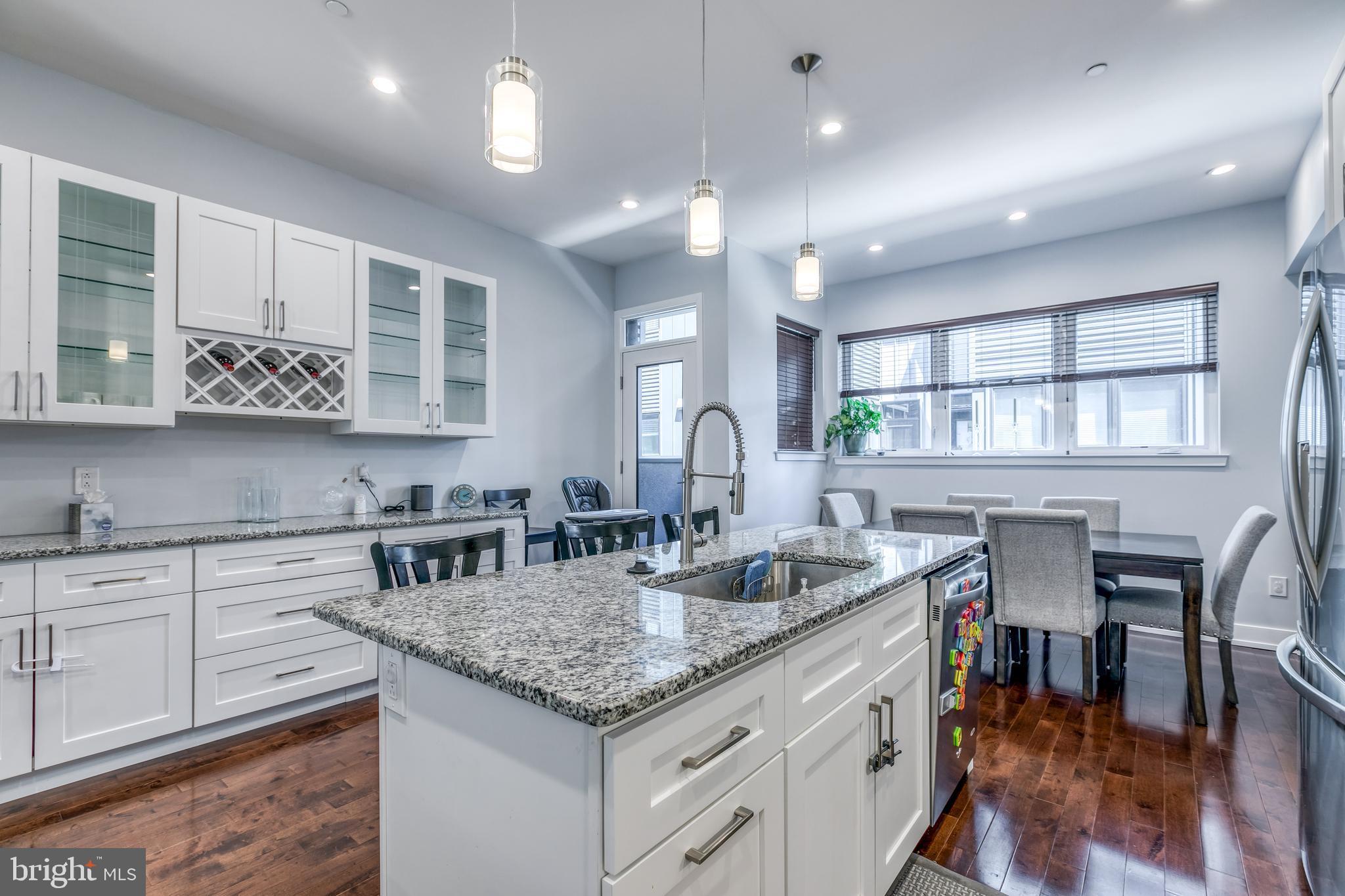 307-309 Reed Street, Unit B Philadelphia, PA 19147 - Photo 4 of 27