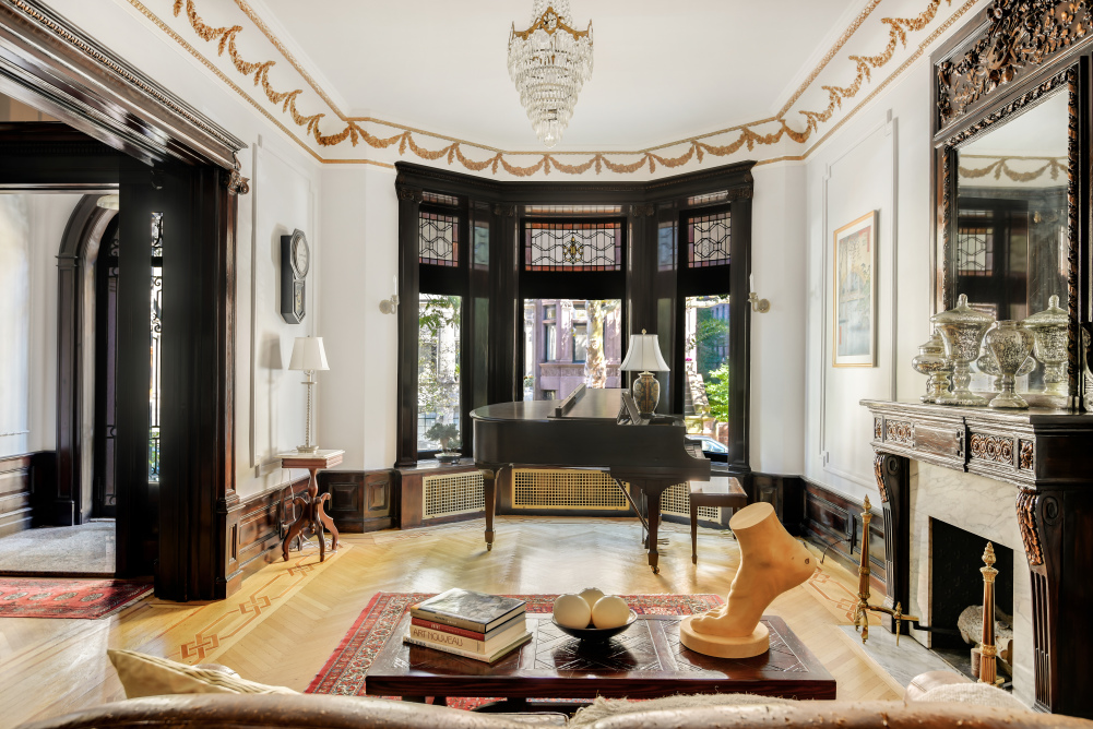 572 1st Street Brooklyn, NY 11215 - Photo 3 of 15