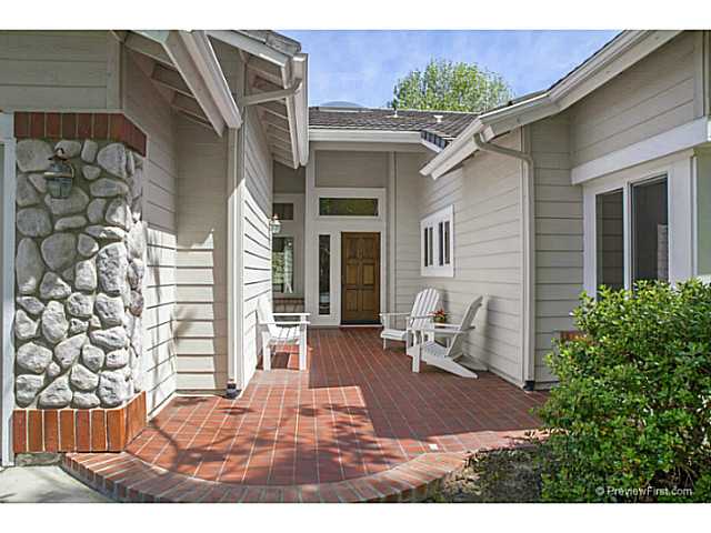 1630 Orchard Wood Road Encinitas, CA 92024 - Photo 2 of 19 Gallery Image 2
