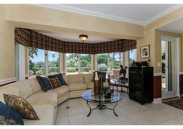 4305 Lake Road Miami, FL 33137 - Photo 9 of 23