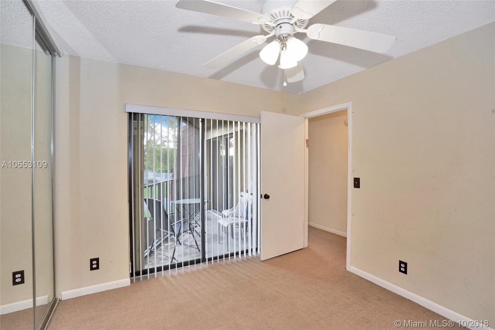 22976 Oxford Place, Unit D Boca Raton, FL 33433 - Photo 18 of 24 Gallery Image 18