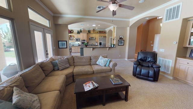 19177 Kanbridge Street Apple Valley, CA 92308 - Photo 11 of 60