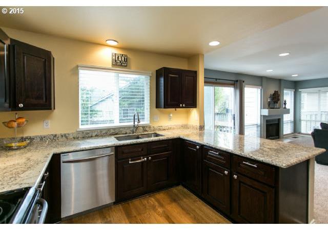 11470 Southwest Pintail Loop Beaverton, OR 97007 - Photo 11 of 16 Gallery Image 11