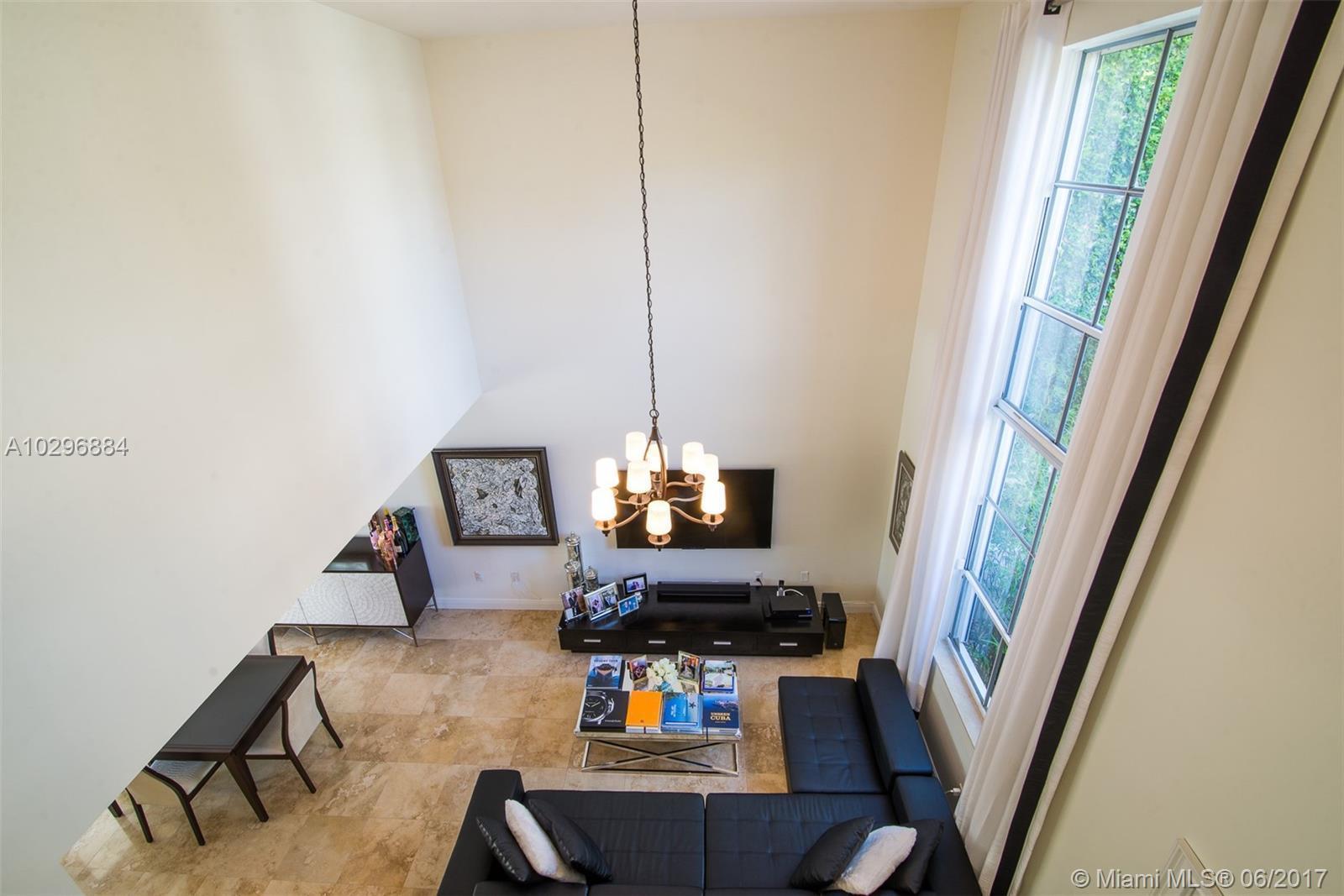 5571 Southwest 70th Place South Miami, FL 33155 - Photo 24 of 35