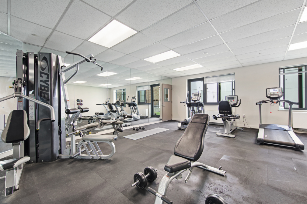 46|09 Eleventh St. 46-09 11th St, Queens, NY 11101 - Photo 2 of 5