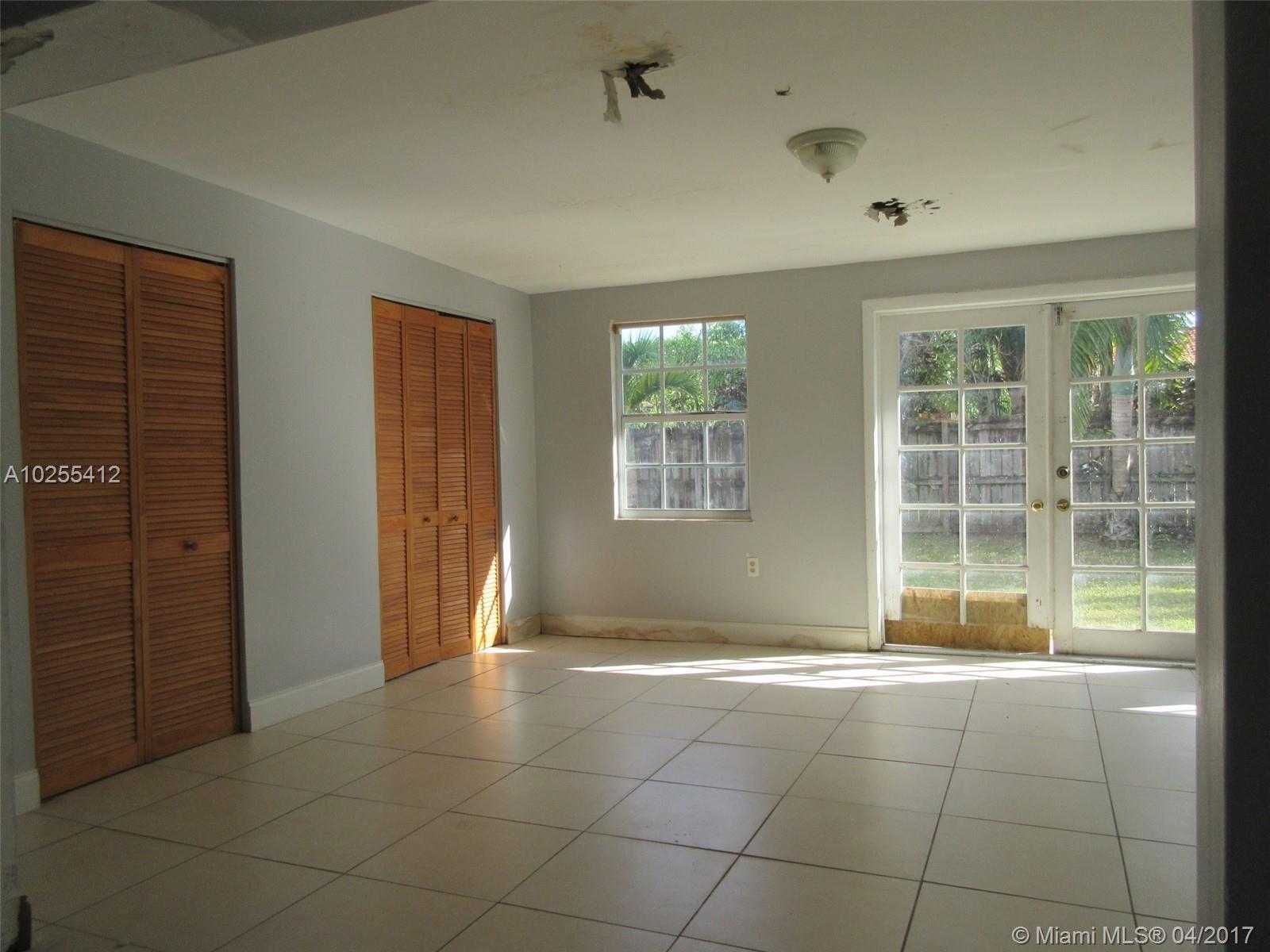 11000 Southwest 25th Street, Unit II Miami, FL 33165 - Photo 10 of 21