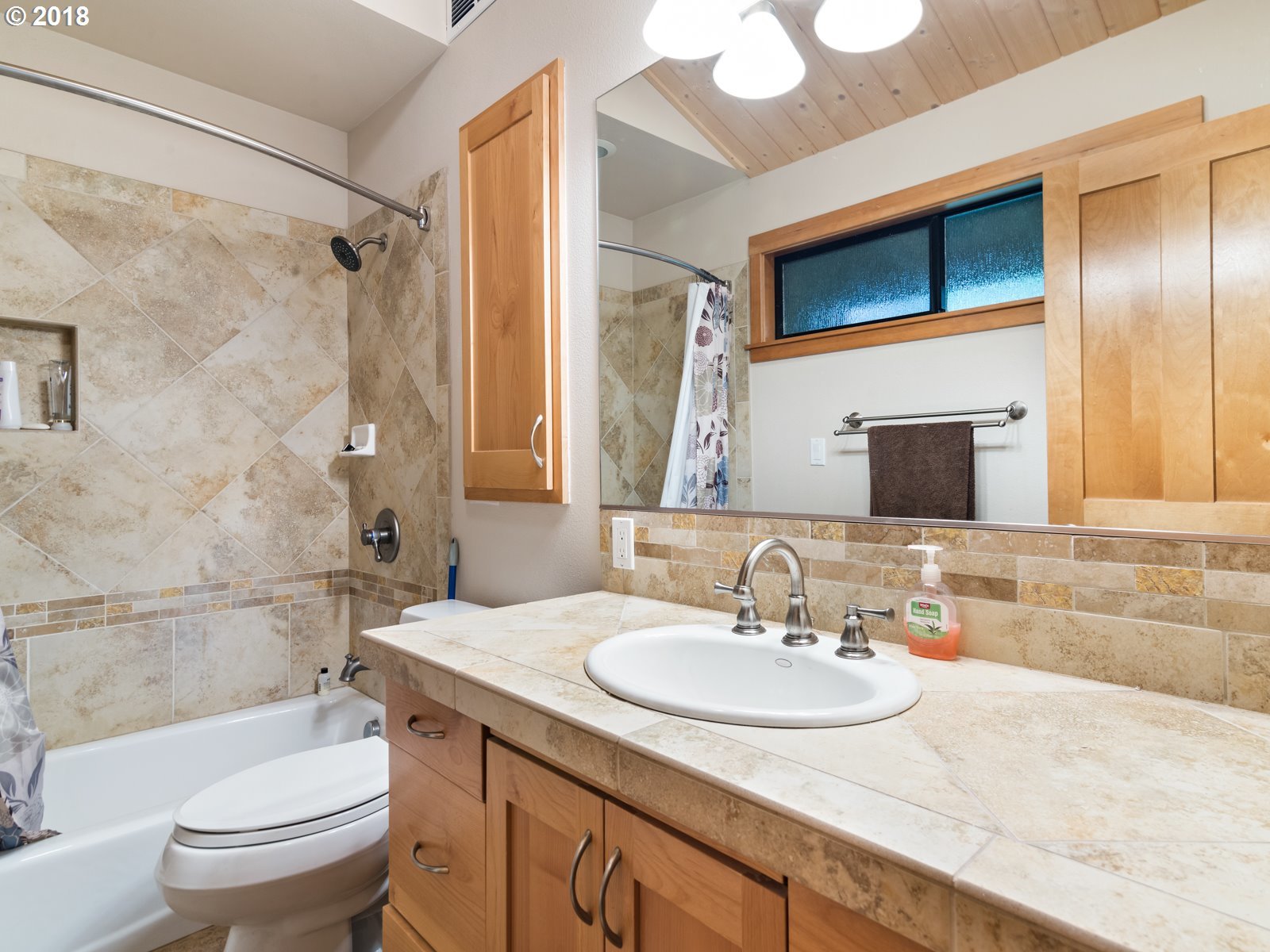 7742 Southwest Barnes Road, Unit 312B Portland, OR 97225 - Photo 5 of 19 Gallery Image 5