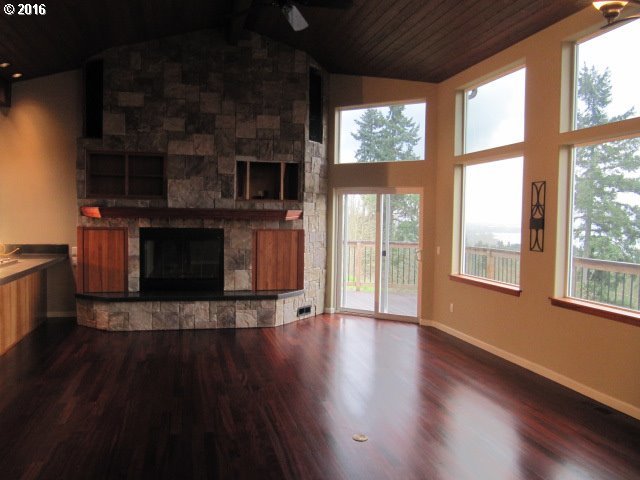260 Confer Road Kalama, WA 98625 - Photo 3 of 28 Gallery Image 3