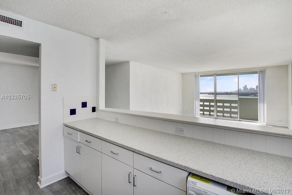 1500 Bay Road, Unit N1419 Miami Beach, FL 33139 - Photo 15 of 35
