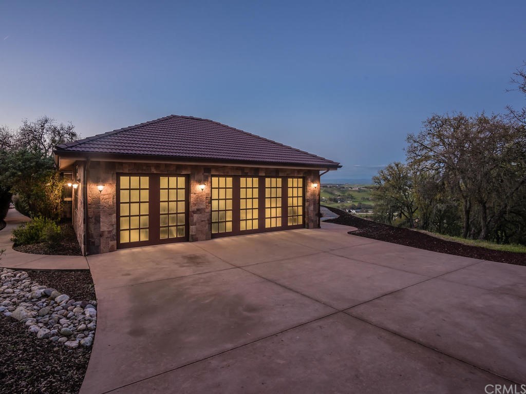 2390 Battering Rock Road Templeton, CA 93465 - Photo 42 of 44