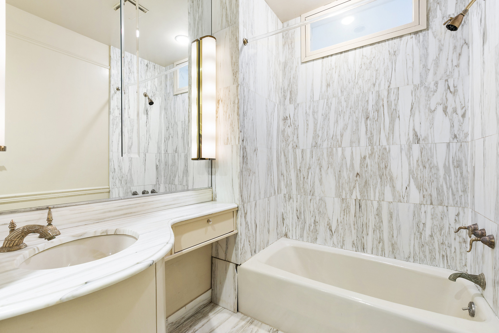 125 East 72nd Street, Unit 7D Manhattan, NY 10021 - Photo 15 of 21